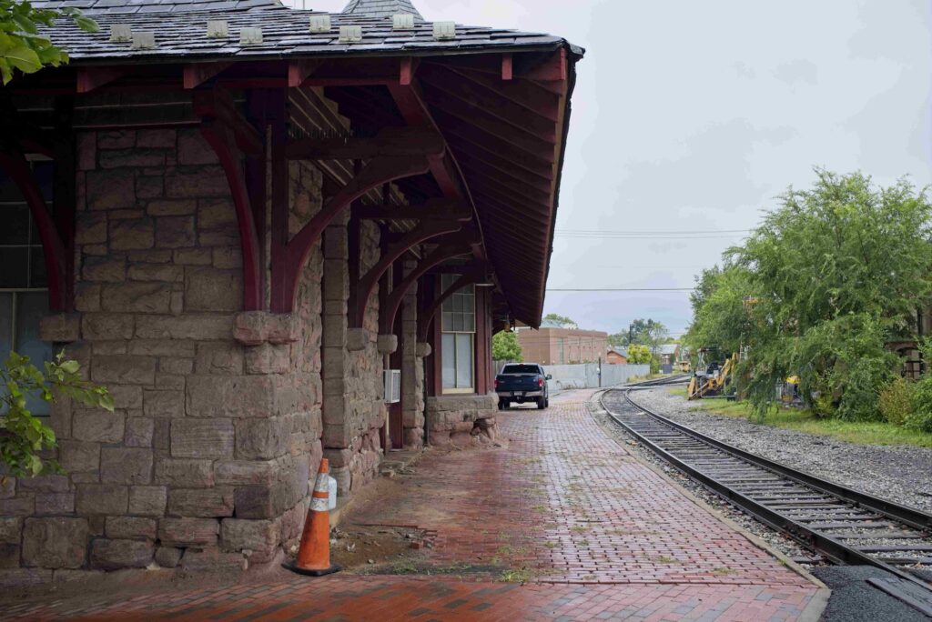 winchester train station